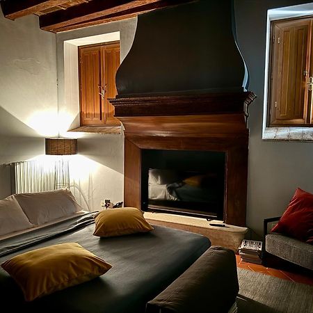 Апартаменты Dimora Legnazzi_A Gem In The Heart Of Брешия Экстерьер фото