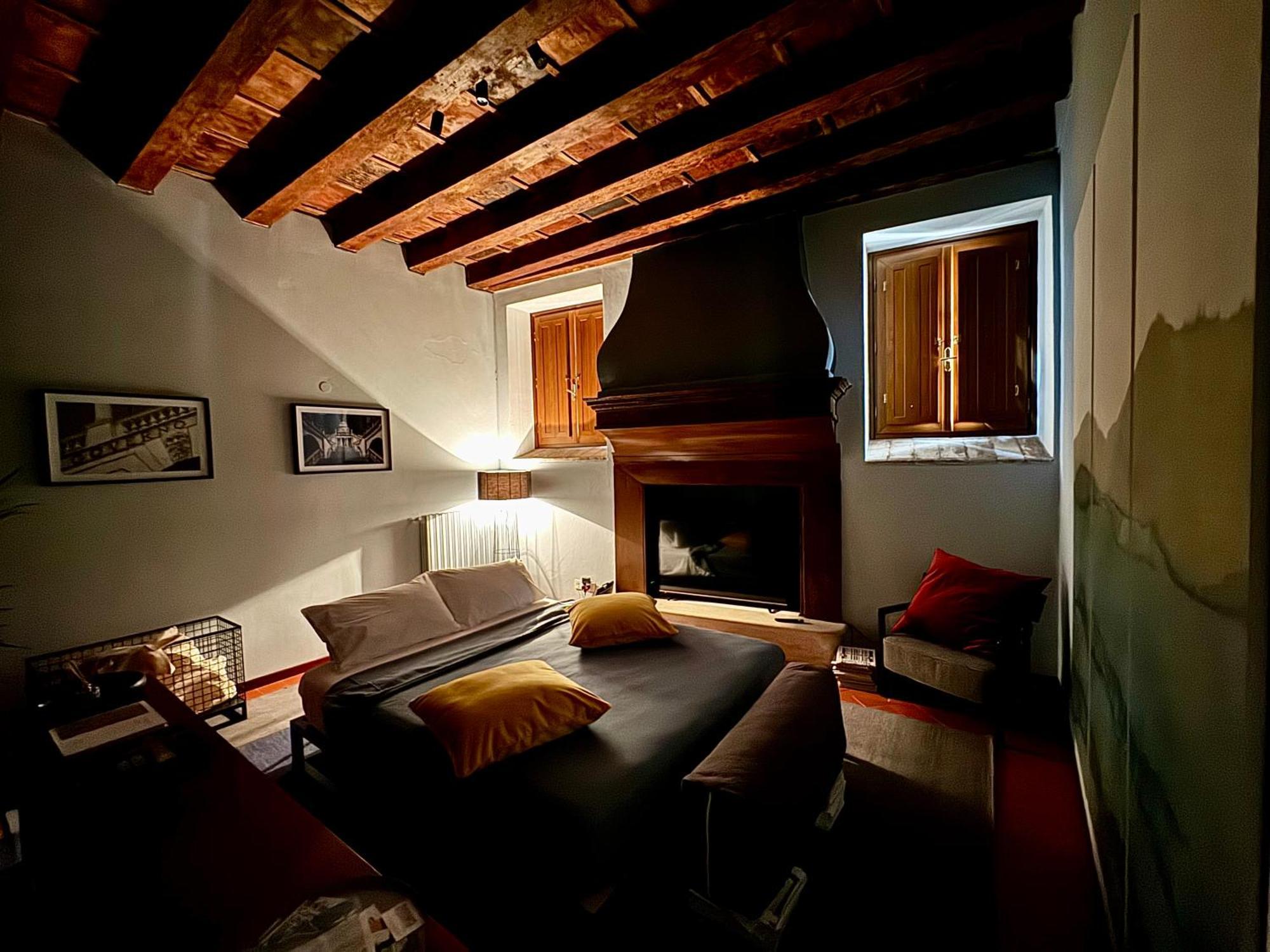 Апартаменты Dimora Legnazzi_A Gem In The Heart Of Брешия Экстерьер фото